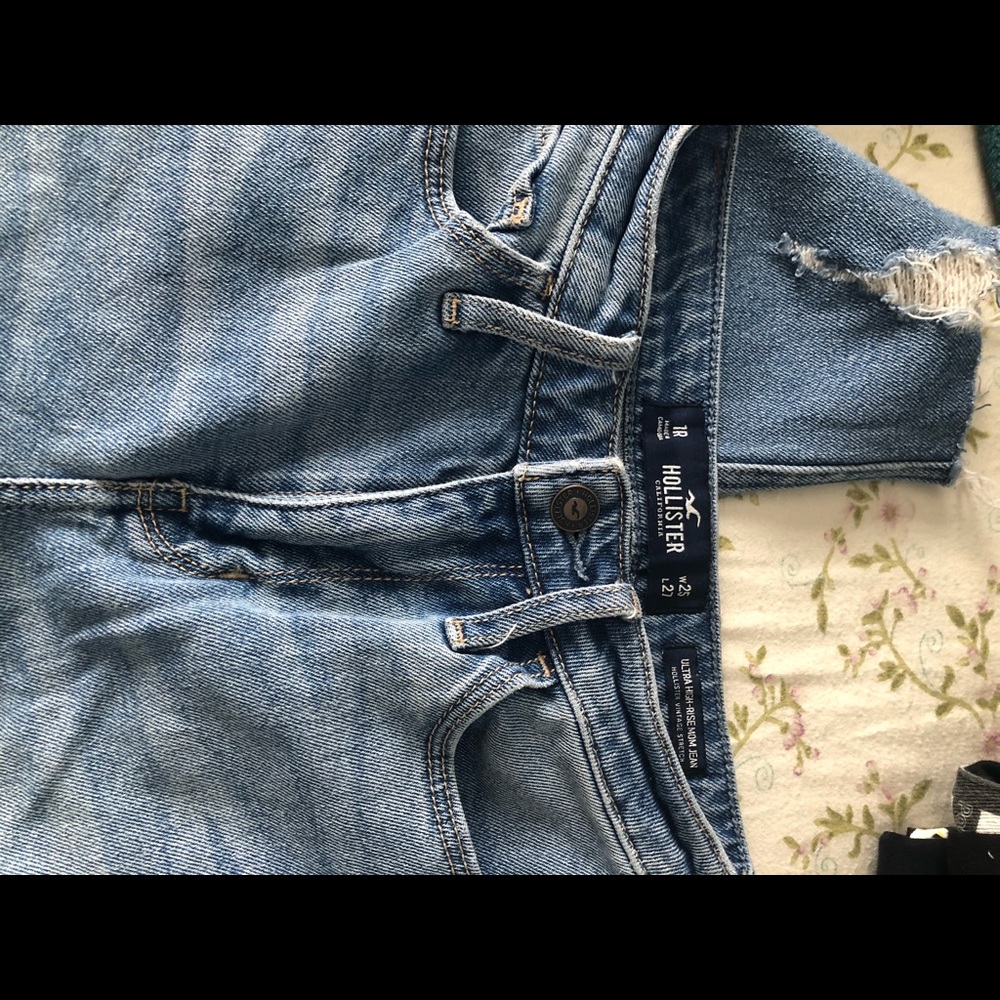 Hollister Ripped Jeans